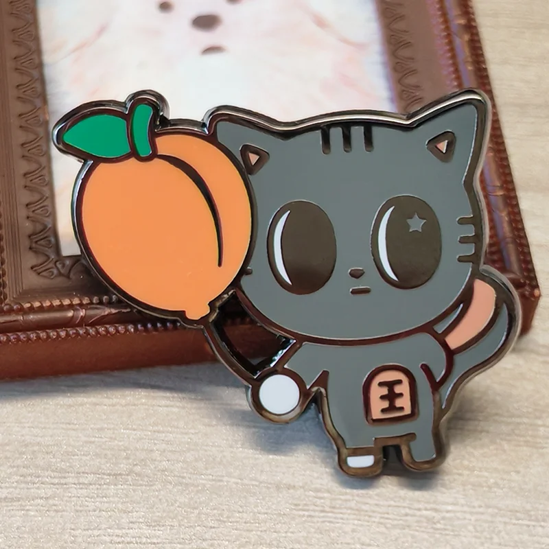 Pin Manufacturer Top Quality Custom Glitter Lapel Pins Zinc Alloy Metal Hard Enamel Anime Pins