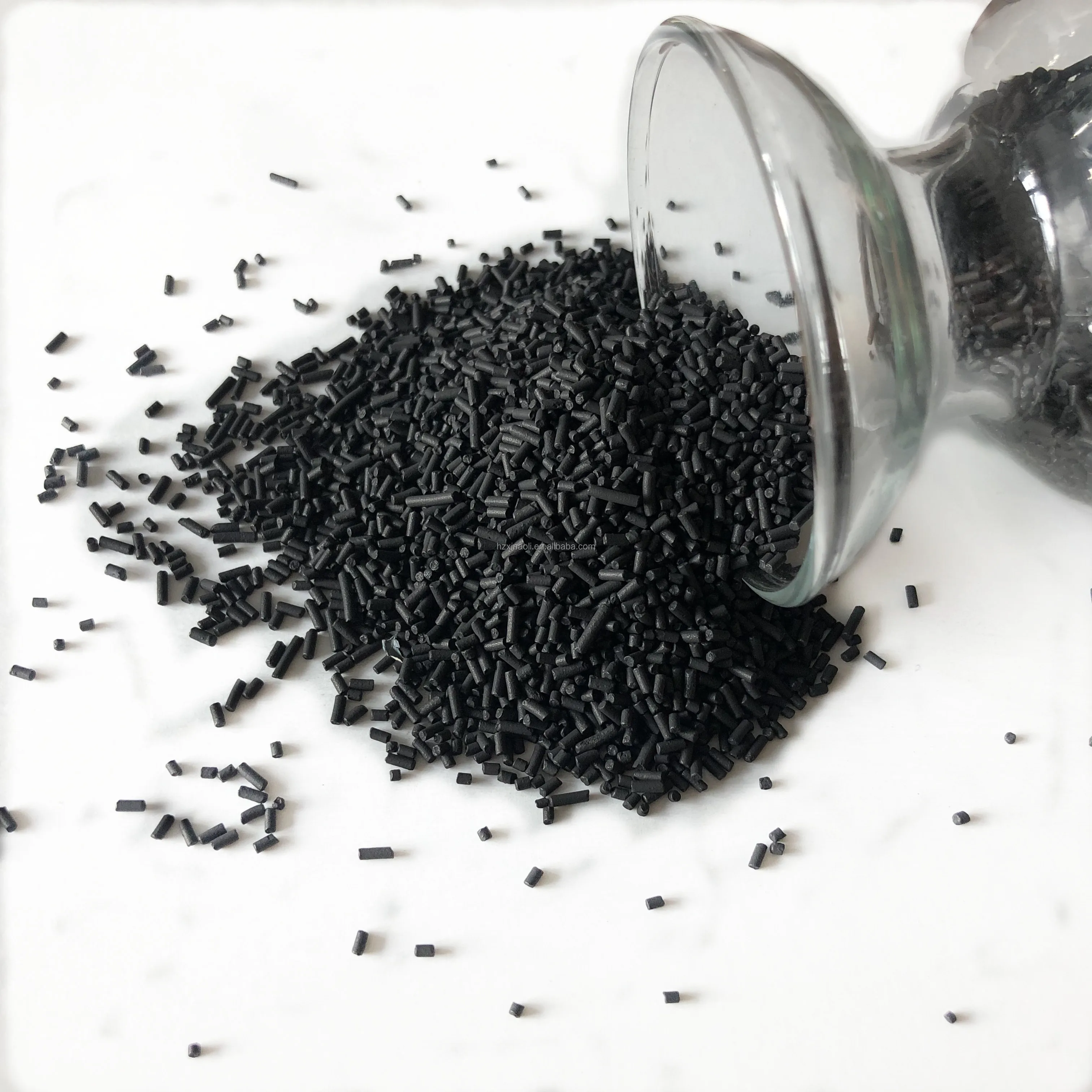 
Углеродное молекулярное сито CMS-220 99.9% 1,1 мм-1,8 мм 