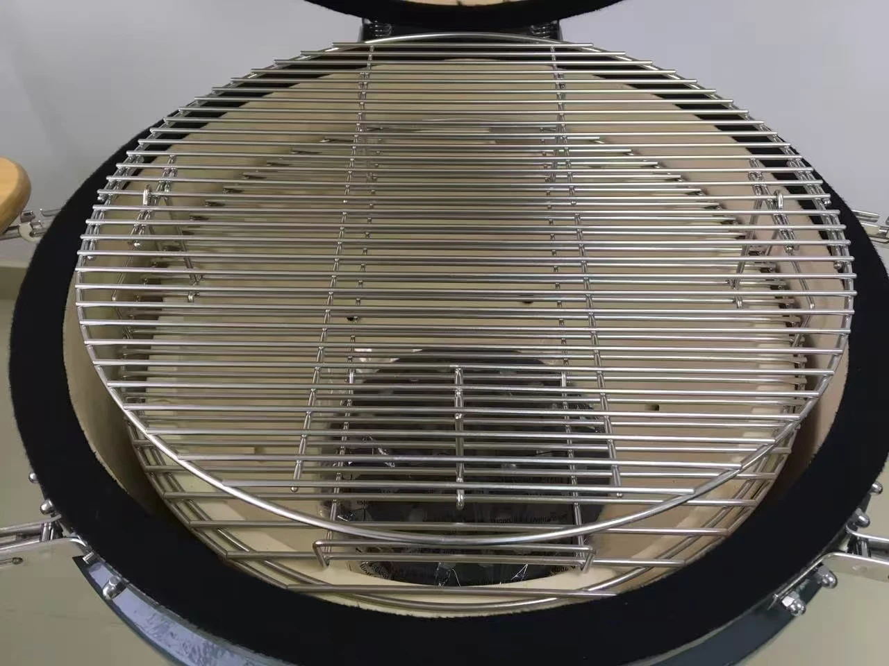 Kamado Grill 22'