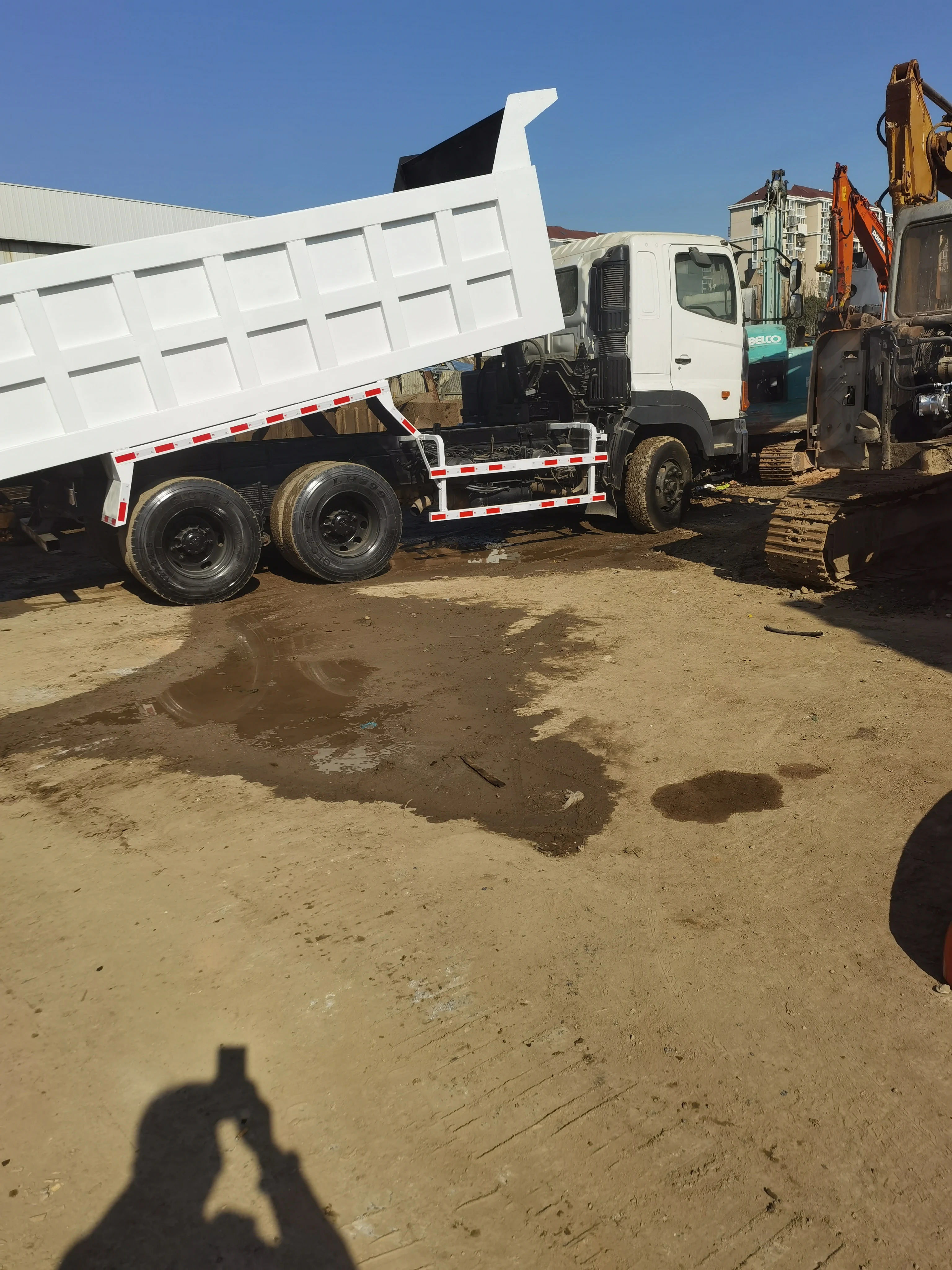 Cheap price used hino 700 original japan 6x4  dump truck