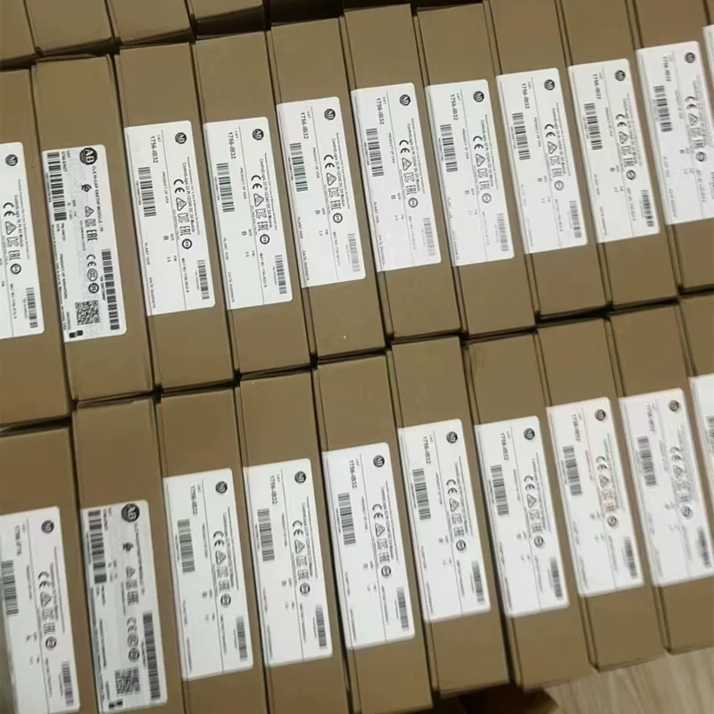 Brand New 100% Original Lenze E82EV222K4C E82EV751K2C E82EV551K4C Frequency converter