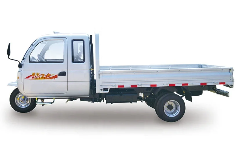 Enclosed agricultural diesel engine tricycle high quality cargo tricycle adult tricycle