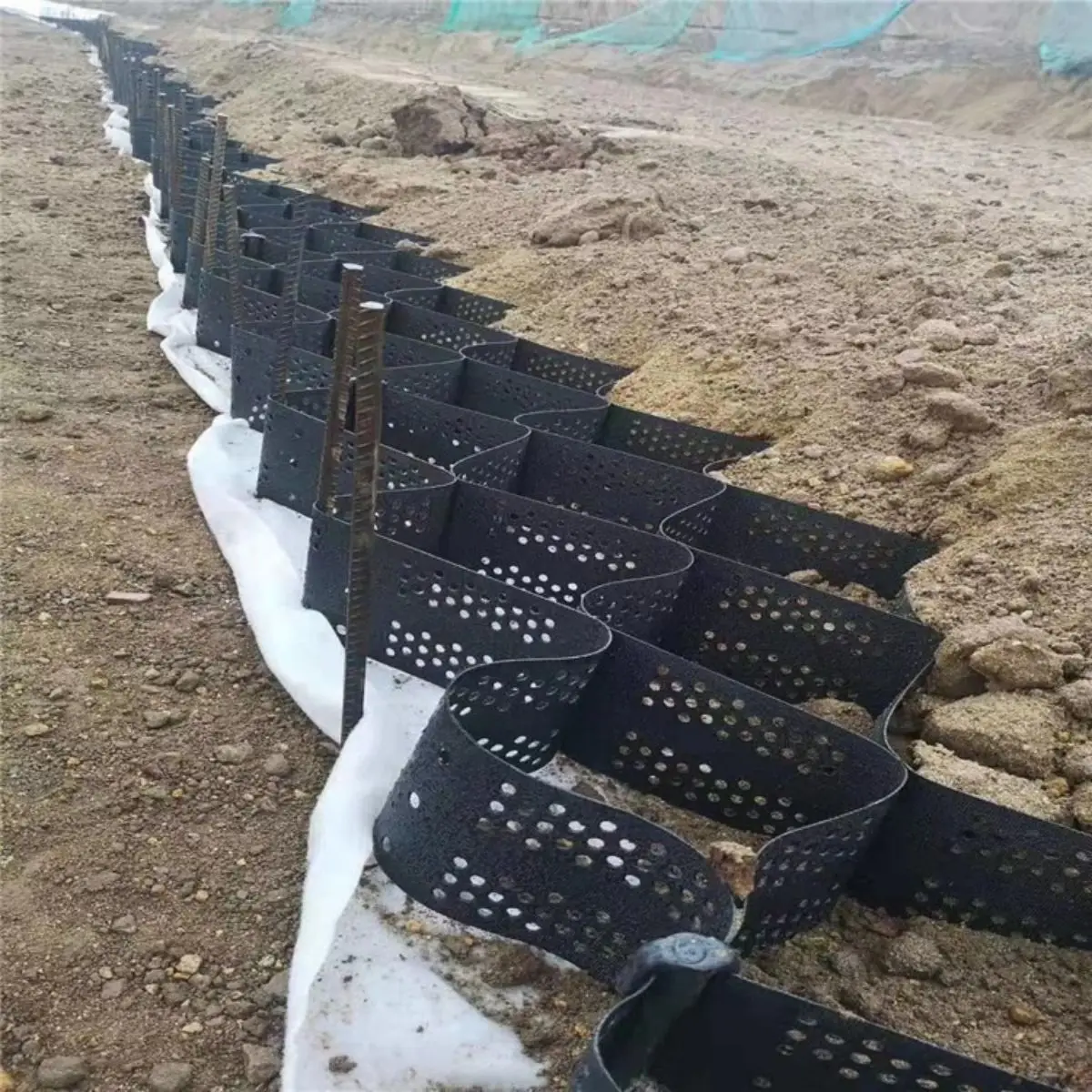 HDPE geocell Geo cell ground enhancement cellular system gravel grid driveway gravel stabilizer