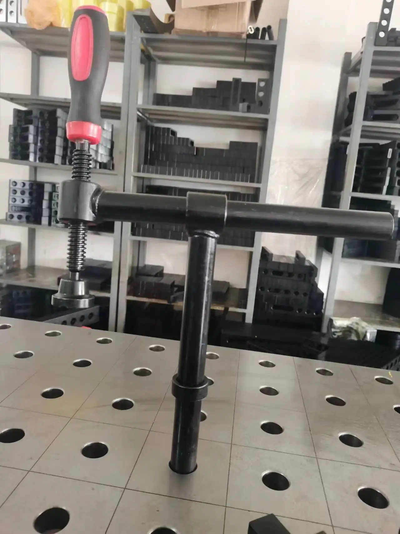 Wholesale spot sales Welding table accessories 180° 90°clamps system Screw clamp