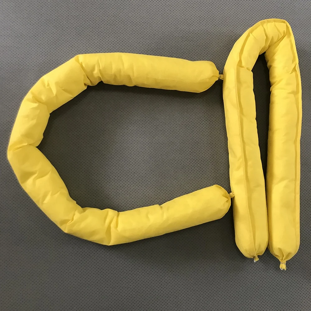 100% PP Liquid Diatomac Mat Industrial Hazmat Oil Absorbent Booms For Spill Control