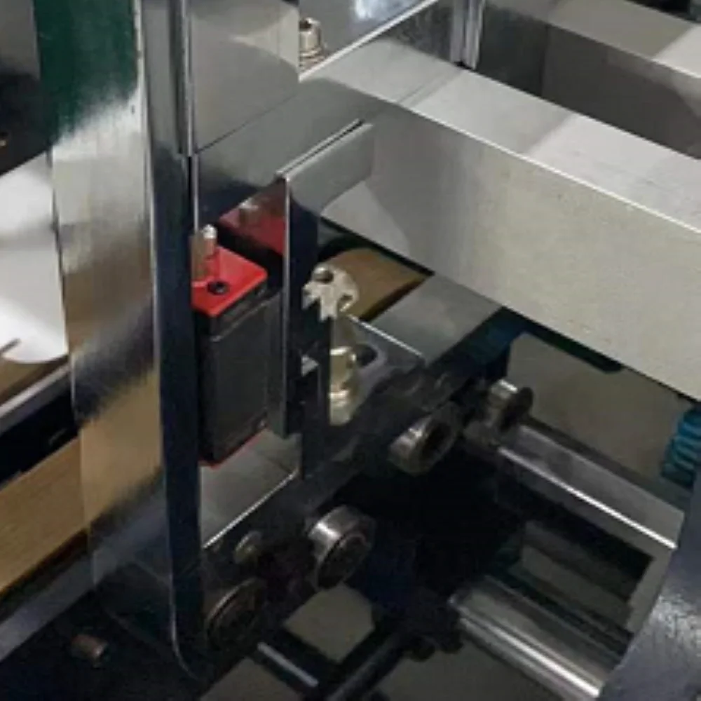 Fully Automatic Disposable Paper Food Lunch Box Paper Plate Making Forming Machine