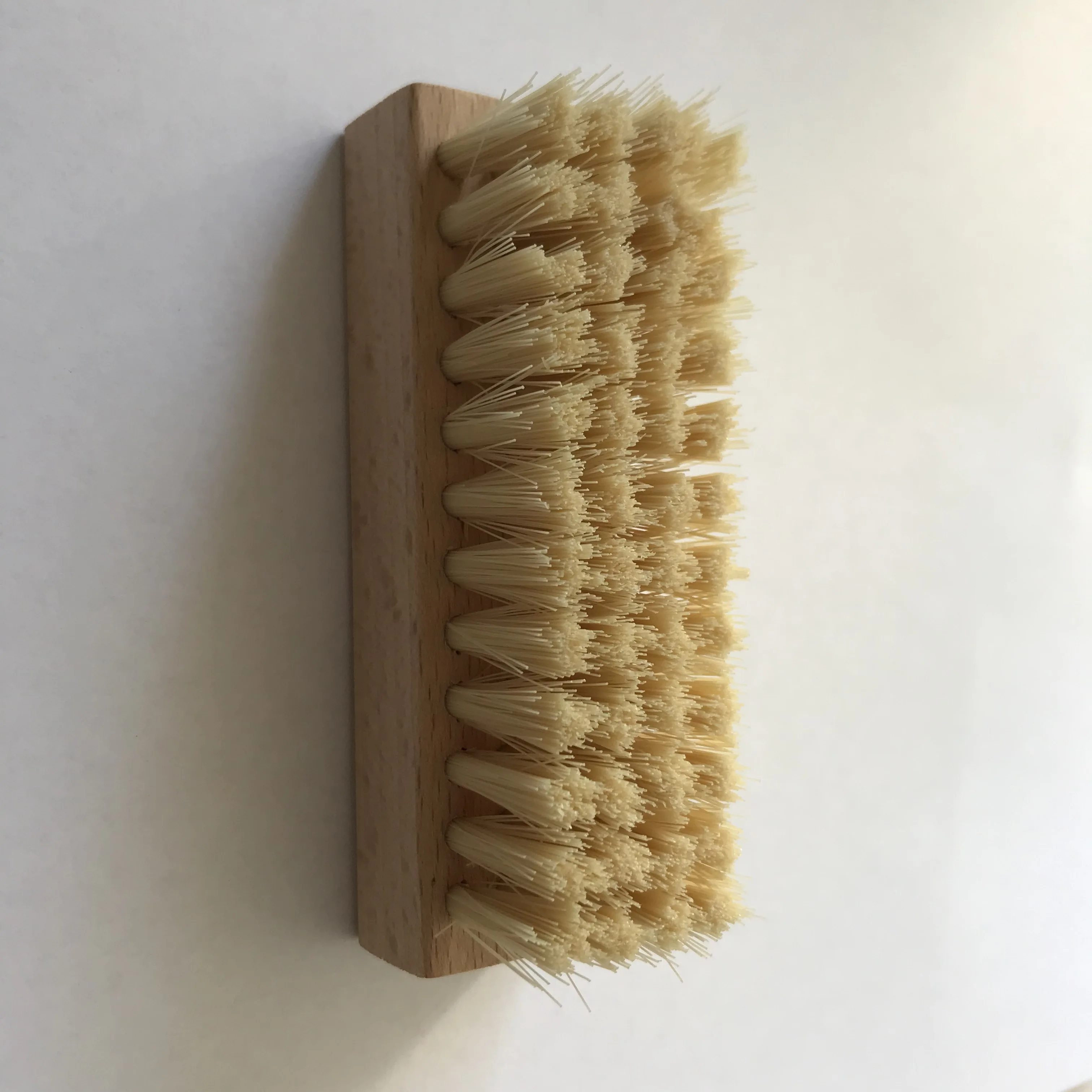 
Customized Great Beechwood Cleaning Shoe Brush for Football,Basketball 