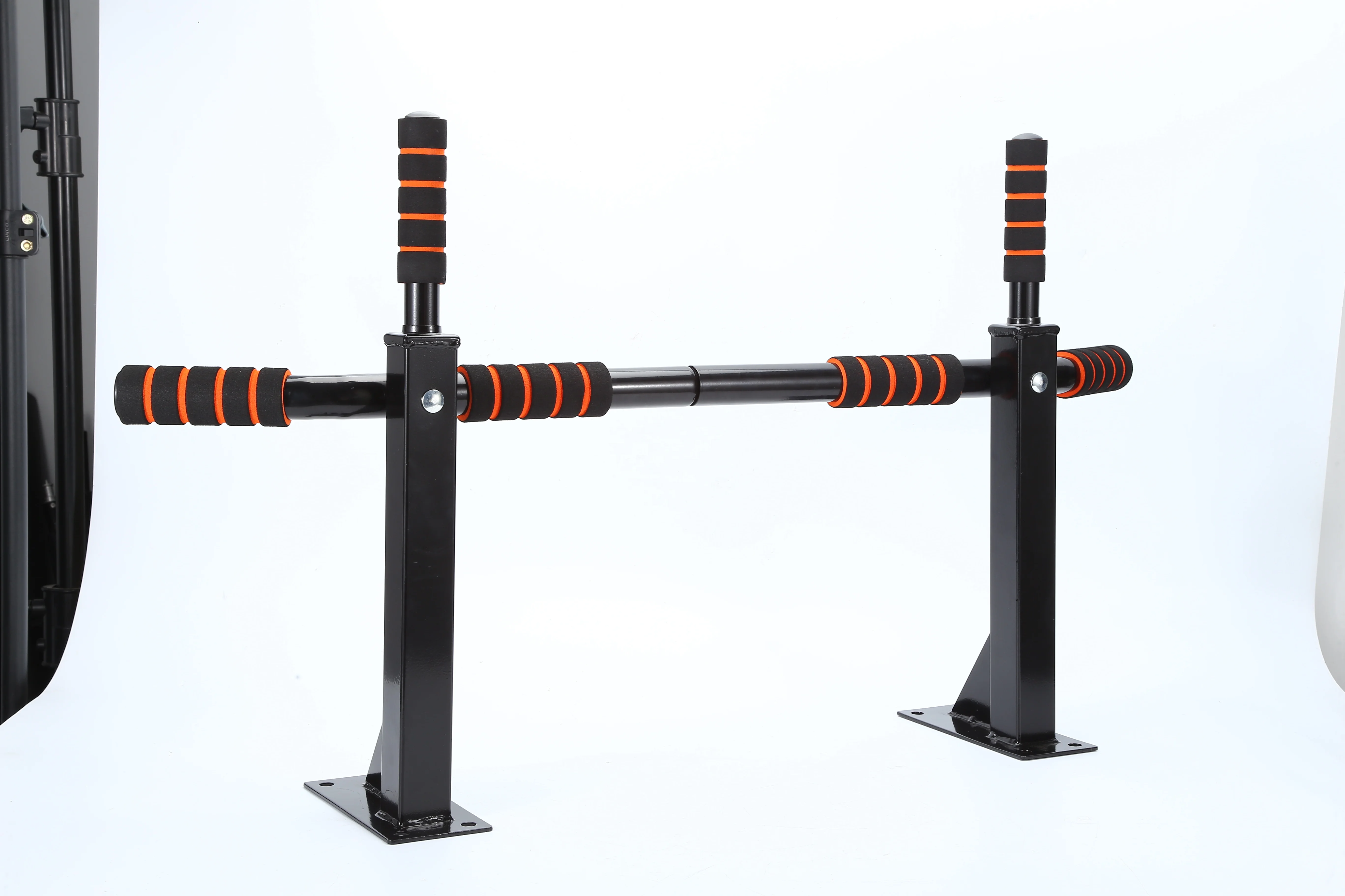 Wholesale OEM Wall Mounted Pull-Up Bar Foam Chin-Up Bar for Gym Fitness Sports Indoor Exercise Home Body Training
