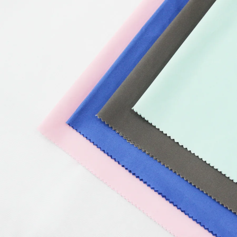 Yilong Factory Hot Sale Woven Smooth Feel Anti-wrinkle TC Cotton Polyester Poplin Fabric for Shirt Skirt Pants