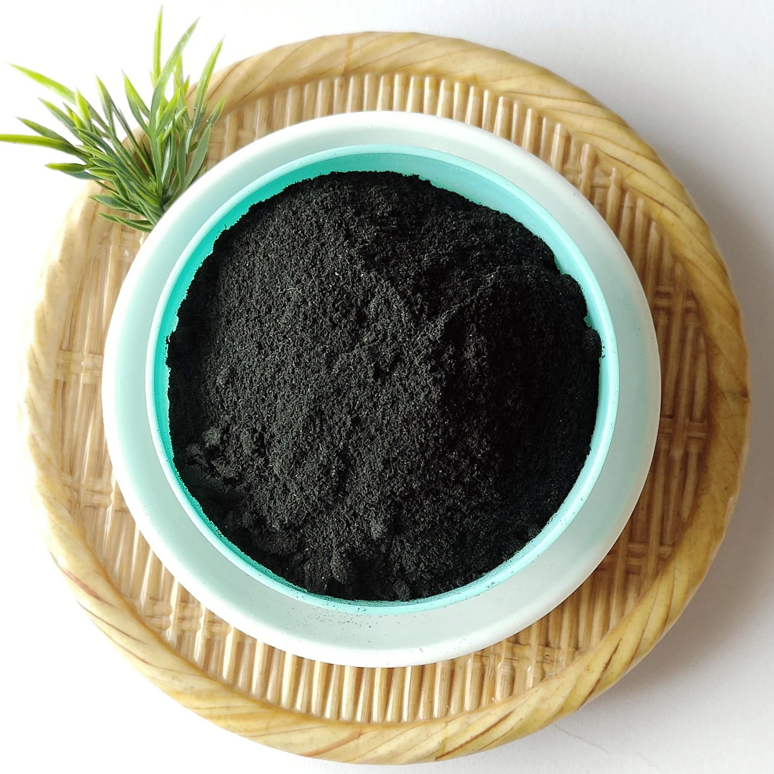 Expanded graphite for fire retardant materials Fine graphite powder for refractories