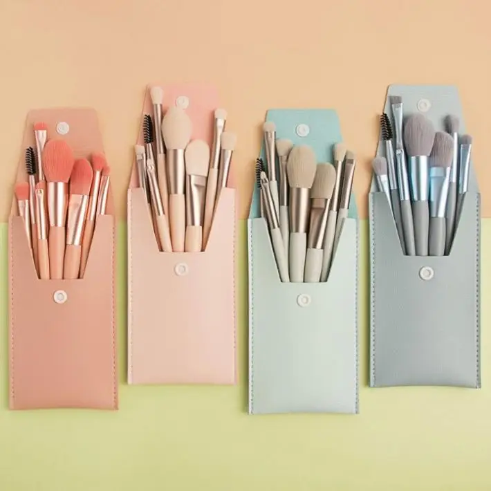 New 7pcs/8pcs Mini makeup brushes with matte wooden handle portable soft hair makeup brush set beauty tools