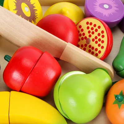 Wholesale preschool role play pretend play kitchen set toy wooden food cutting vegetables fruit toy for kids