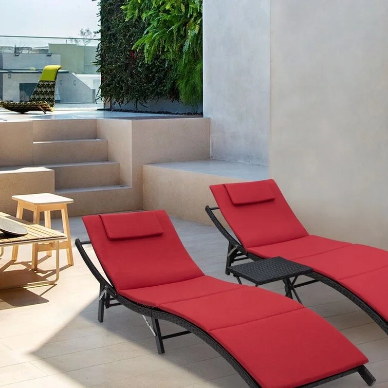 Black Metal Modern Design Sun Beds Beach Lounger Aluminum Sunbed with Wheel Hotel Aluminium Sun Loungers with Table