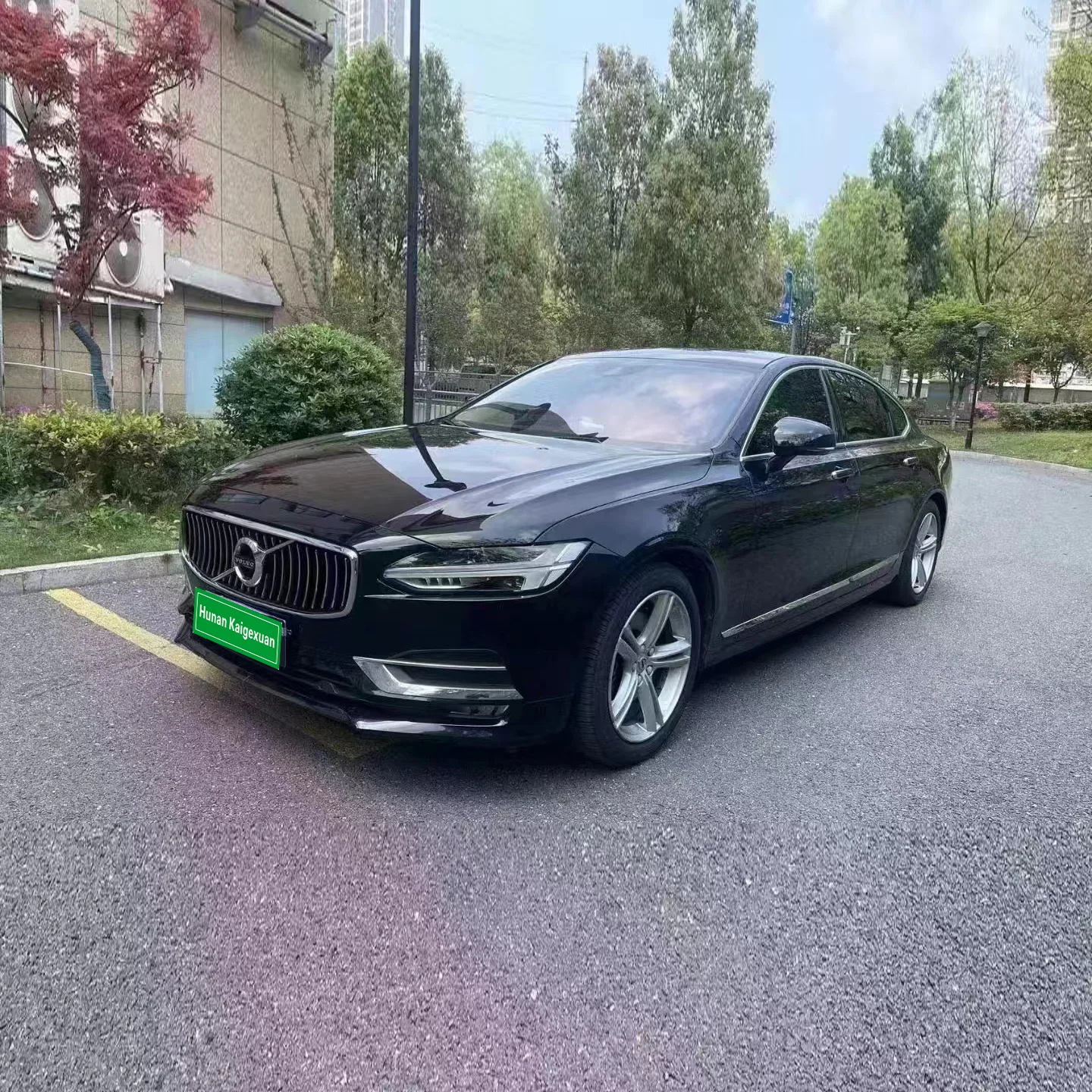 Used cars 2019 V-olvo S90 T5 Intelligent Luxury Edition 4-door 5-seat Gasoline Used Car Sold Online