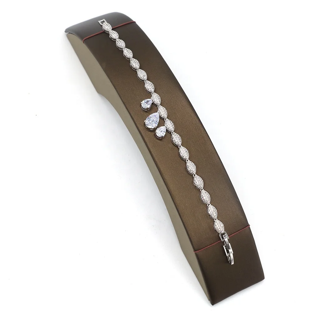 
Bedazzled Women Customize Fashion Wedding Jewelry Sets Brass Silver Earrings Necklace Ring Set Bridal Cubic Zirconia Jewelry 