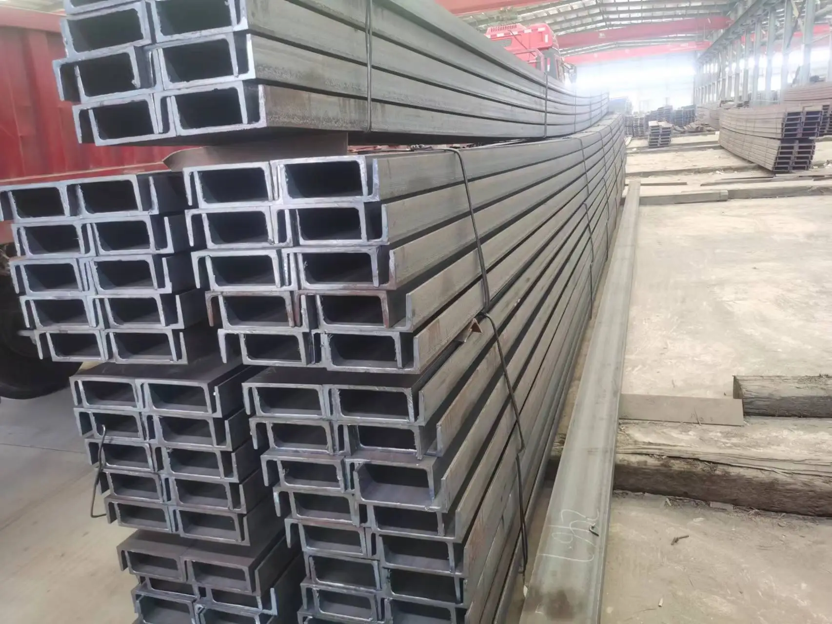 Hot-rolled Carbon Channel Steel Mild Structural Carbon Steel C Channel