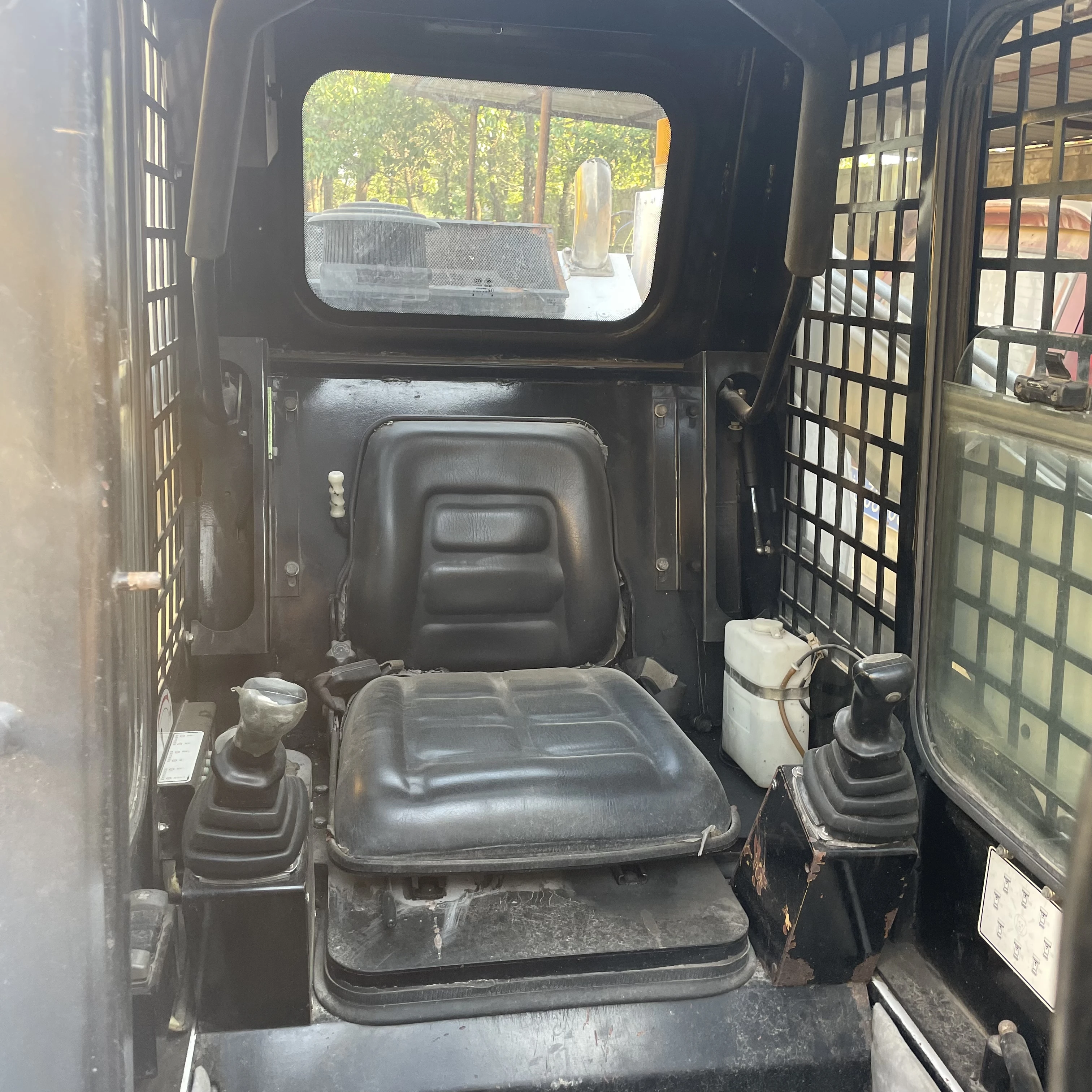 mini skid steer loader Bobcat S130 Free shipping