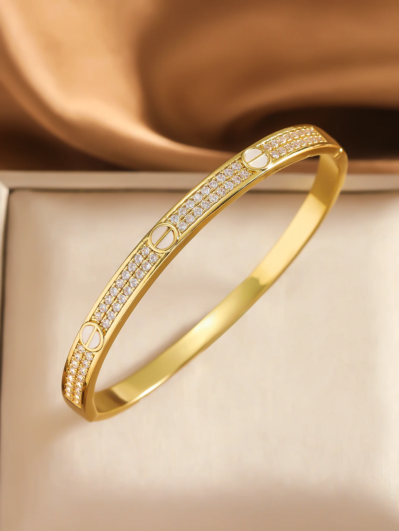 ZF Hot Selling Bracelet Wholesale 1pcs Selling All-match 5 design Brass 18K Gold Plated Unisex Bangles