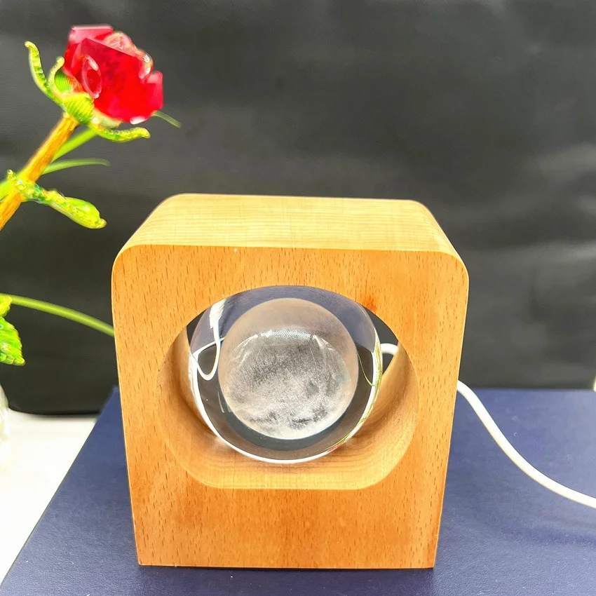 New Design 3D Christmas Kids Birthday Gift Astronaut Moon Solar System Planet Engraved Lamp Crystal Ball Light