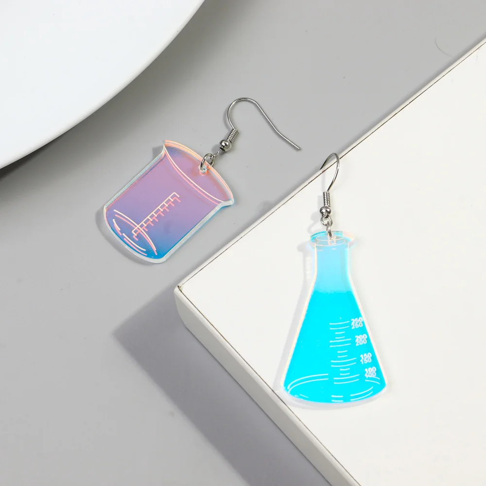 Cheap FMCG Jewelry Different Measuring Cups Beaker Containers Simple Laser Geometric Pendants Asymmetrical Acrylic Drop Earrings