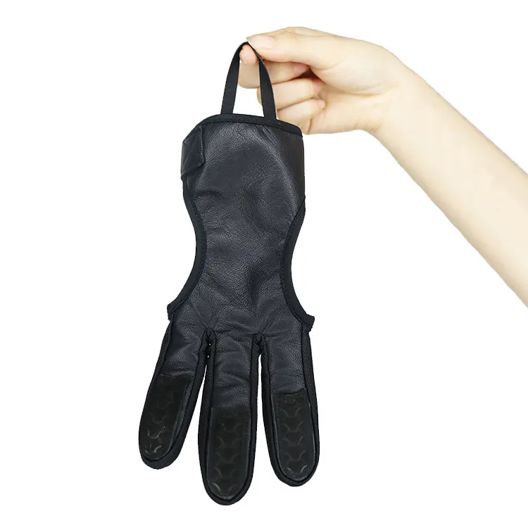 Wholesale Stock 3 Three Finger Outdoor Anti Slip Breathable Thickened Guard Archery Shooting Protective Leather Hand Glove