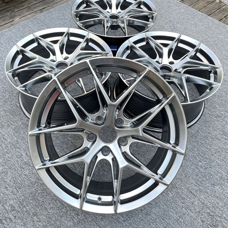 19 inch X 8.5 J 5*108 ET 42  CB 73.1 Hyper silver FLOW FORMING  alloy casting  Car+wheels rims