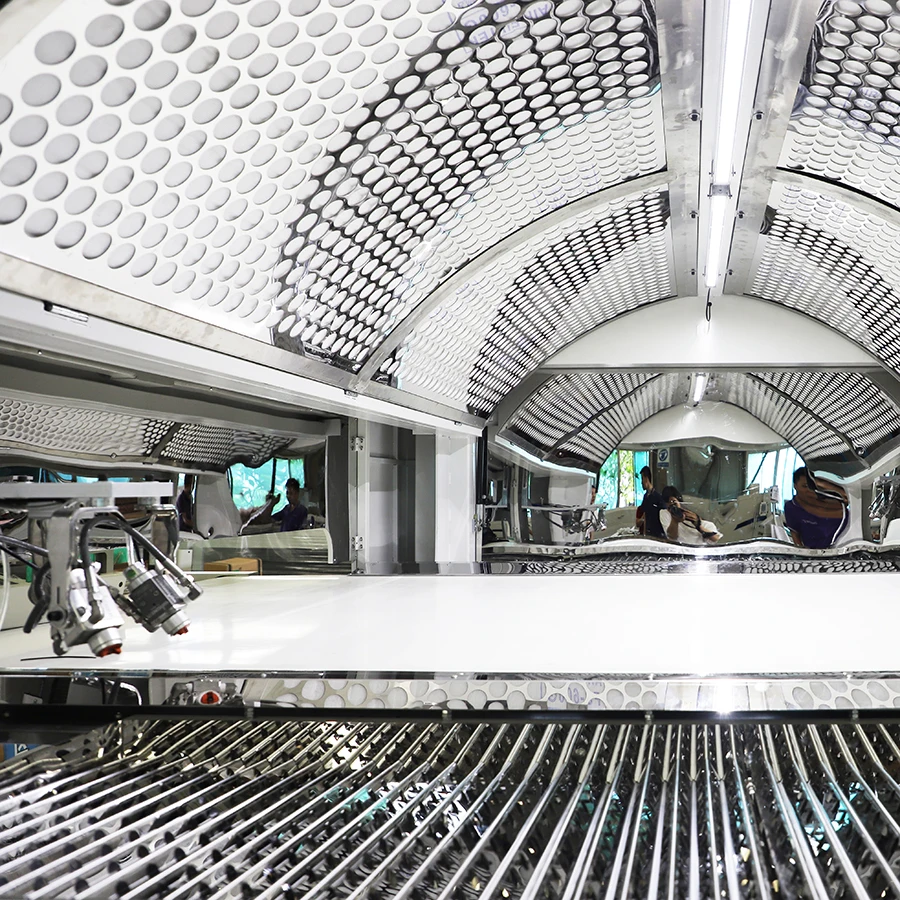 Automatic spray booth for wardrobe and cupboard door panels with flat water-based paint  wood painting machine