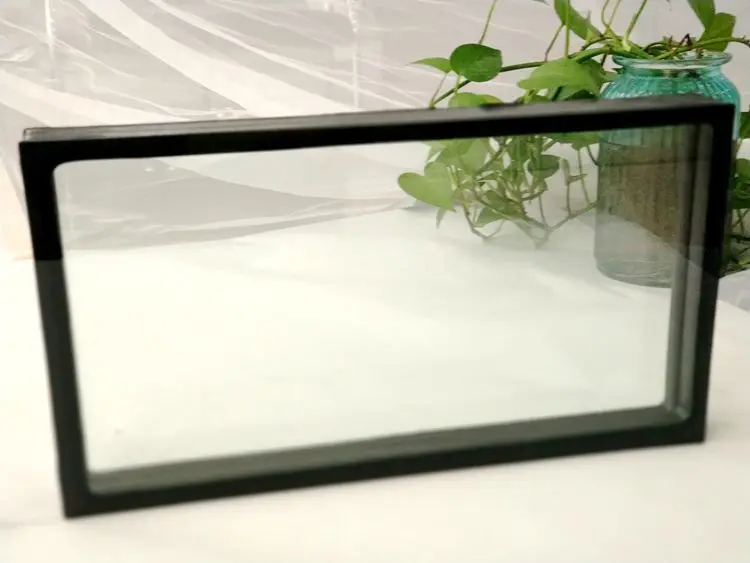 LOW HEAT TRANSFER COEFFICIENT GLASS WITH CURTAIN WALL LOW-E GLASS