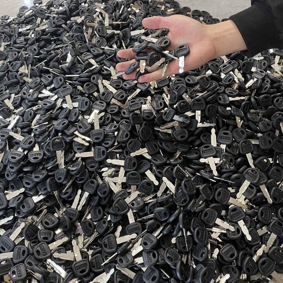 Ignition Key Ignition Switch Key for CAT E320B E320C E320D 330 336D Excavator Switch Key 5P-8500 5P8500