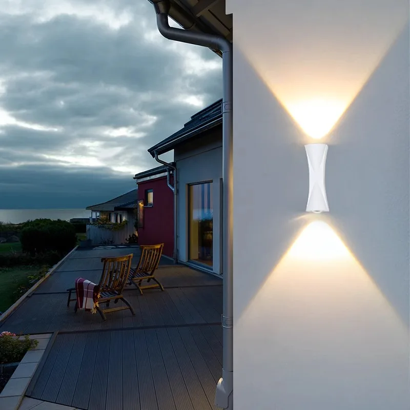 LED outdoor waterproof double head hotel villa courtyard balcony column spotlights exterior wall wall lights