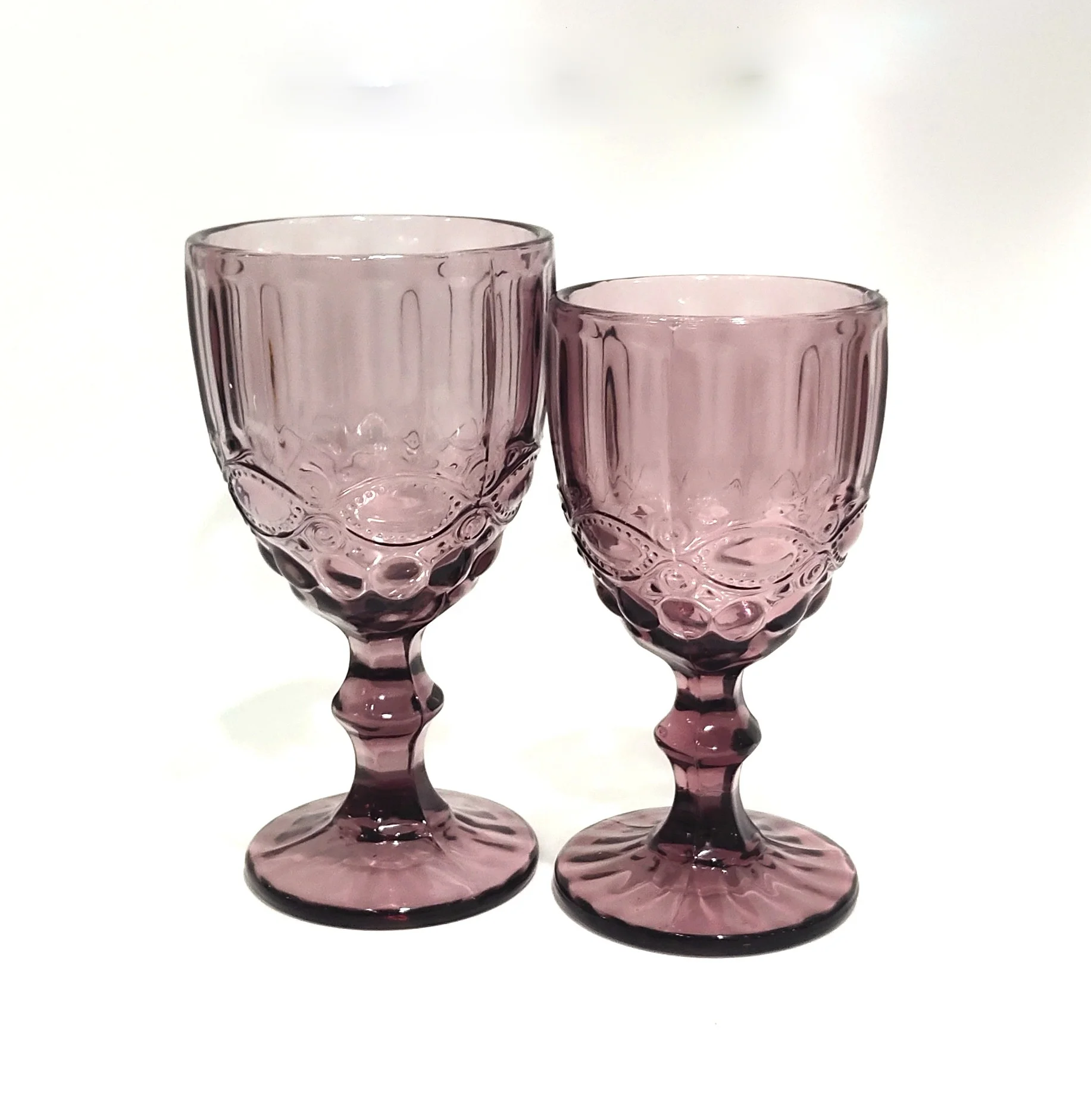 
Wholesale Vintage Embossed European Style Retro Champagne Juice Wine Glass Colored Glass Goblet 