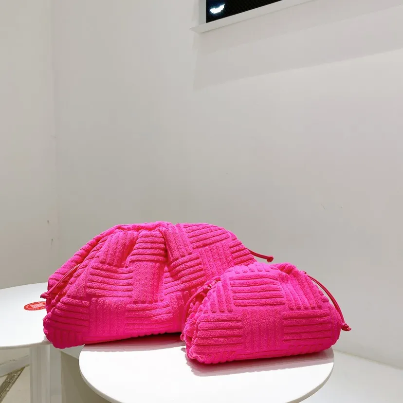 girls Suede maomao bag towel bag Single Shoulder Messenger fashion dumpling bag