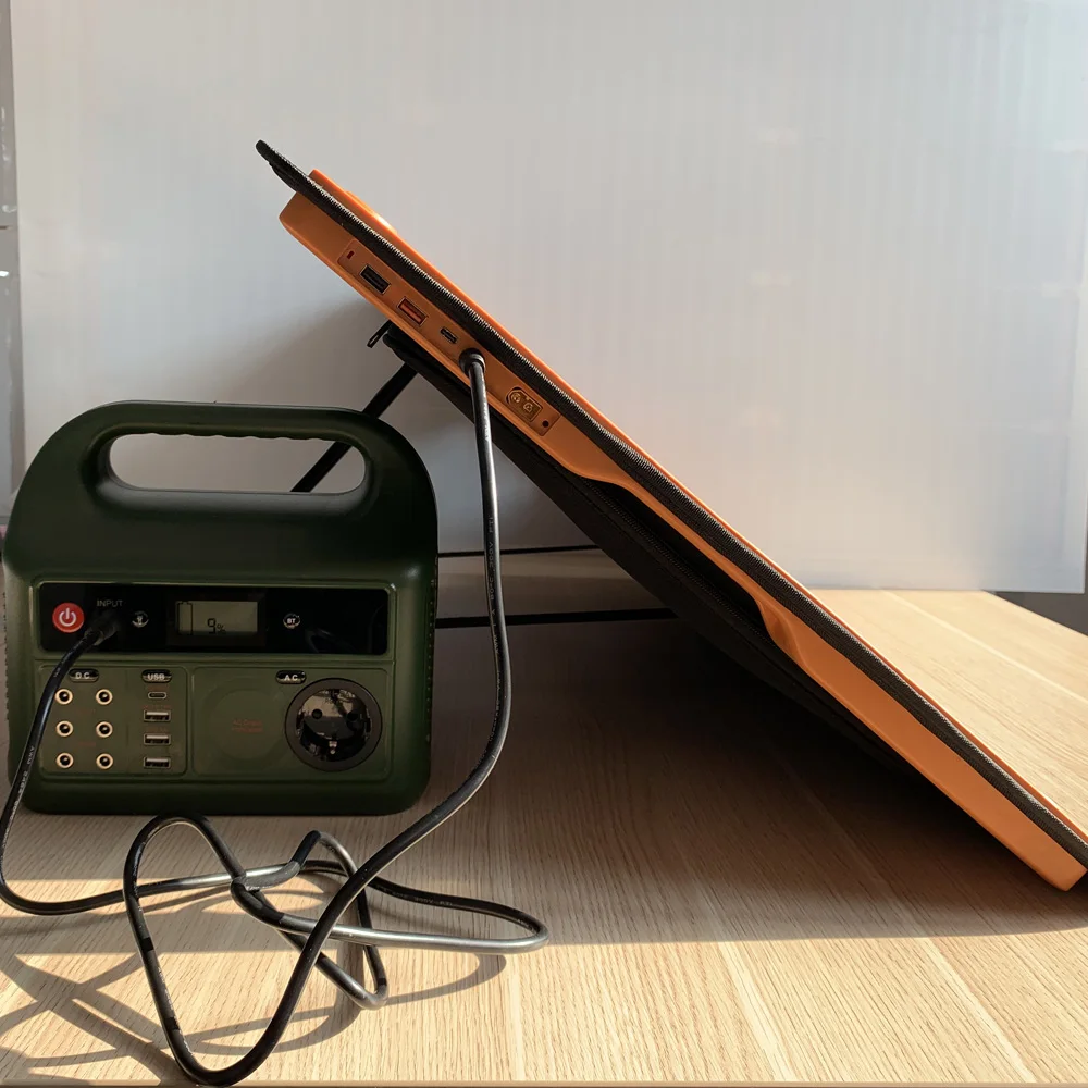 Quinntek foldable solar panel 100w PET surface material portable folding solar panels easy to carry