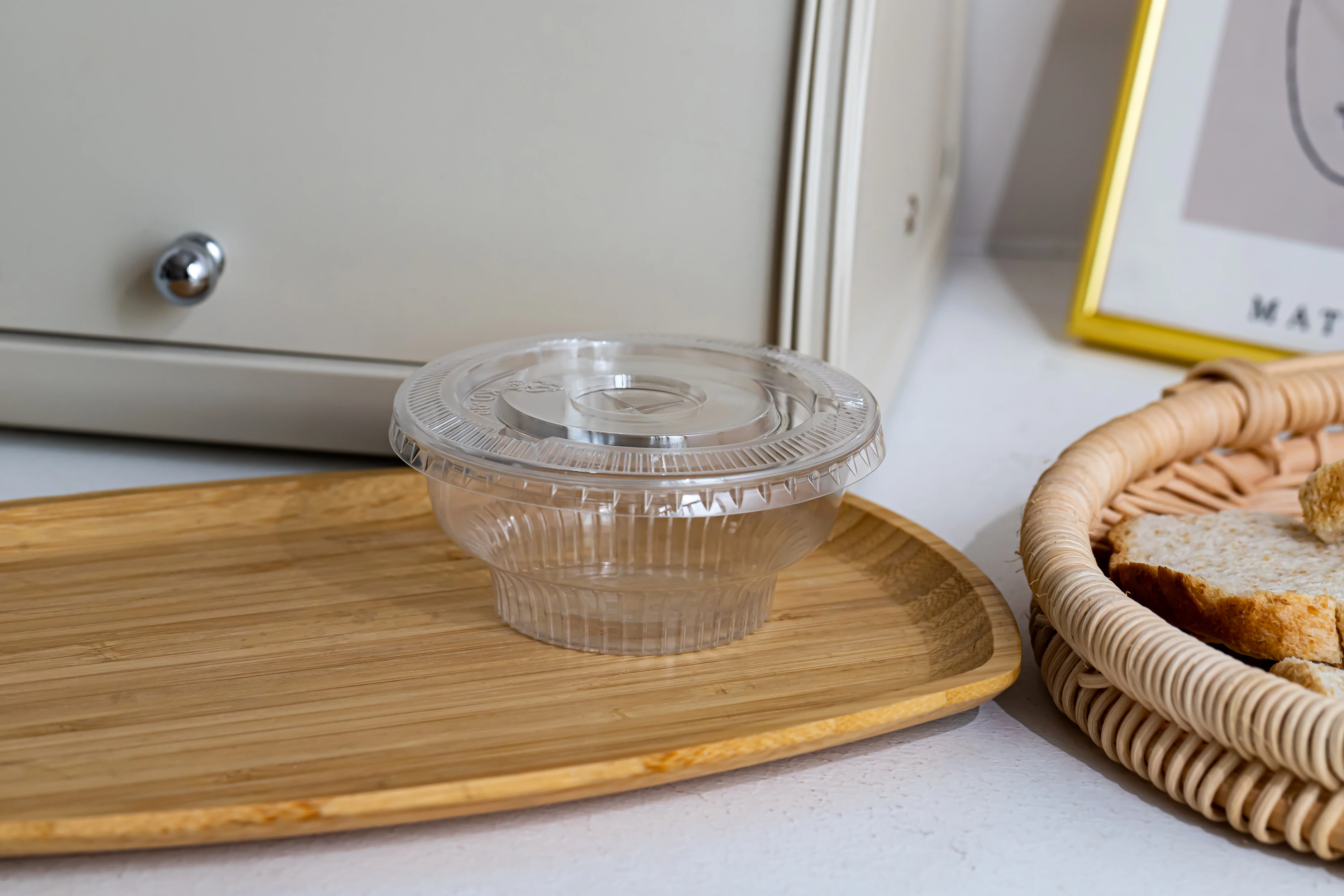 Wholesale 5 6 7 8 9 12oz food cake moussee container clear yogurt plastic cup for ice cream dessert cups snack bowl with Lids