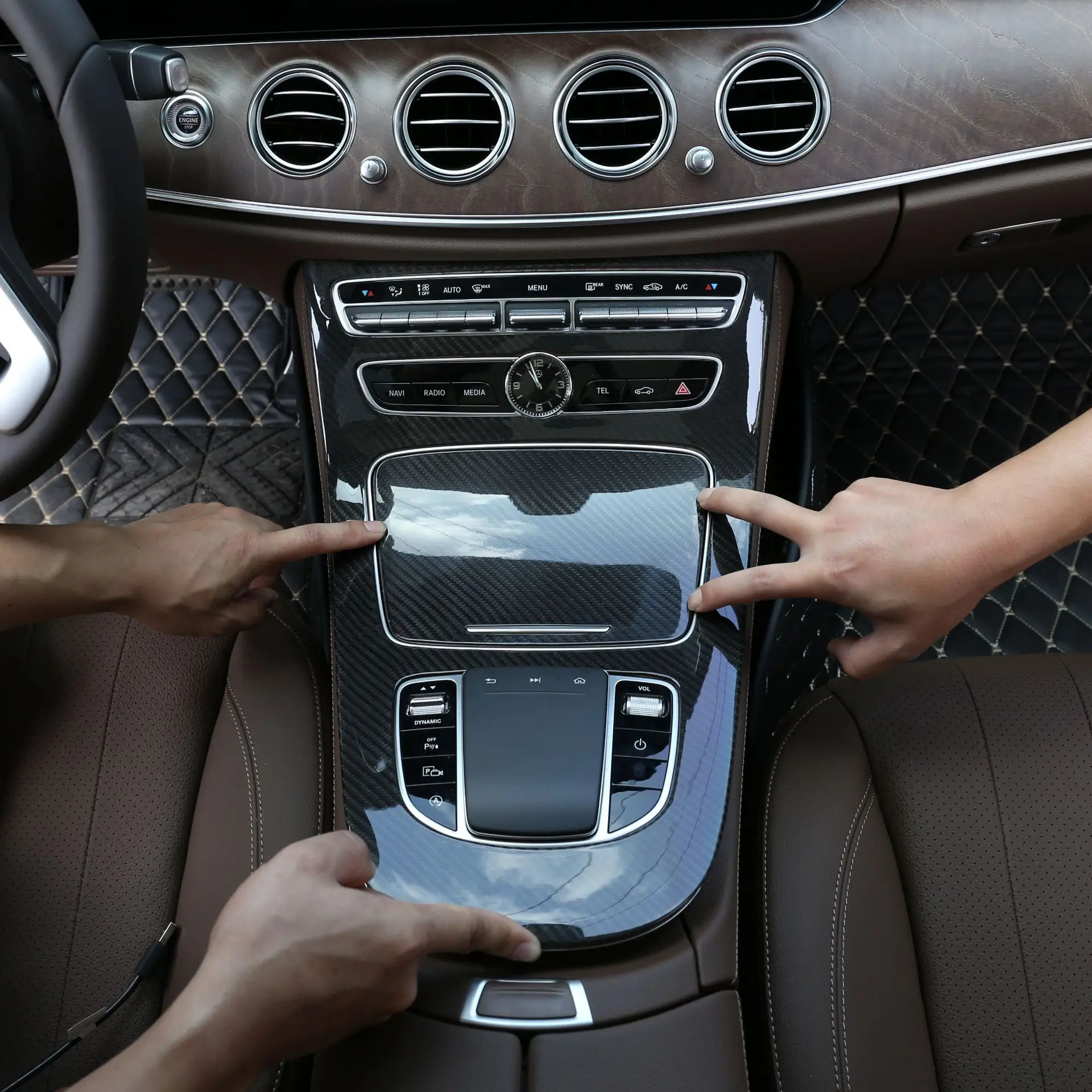 Real Carbon Fiber Modified Interior Central Control Panels For 2019 Mercedes-Benz E-Class