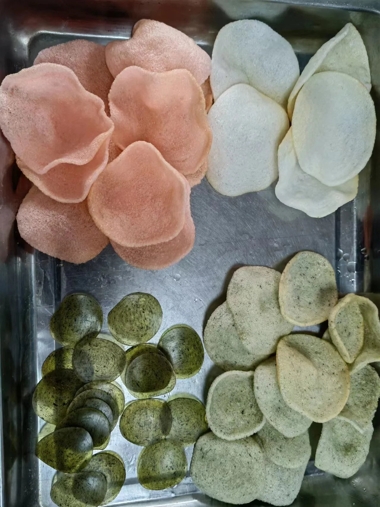 Crispy Prawn Crackers Colorful Shrimp Chips Cracker Seafood Snack Fired Food For Halal African Market