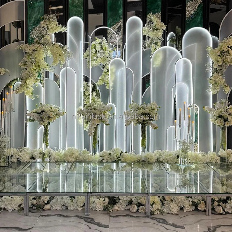 Oem Unique Design Wedding Stage Led Light Backdrop With White Light Stripe Stand Decor White Color Event Iron Metal Arch Set