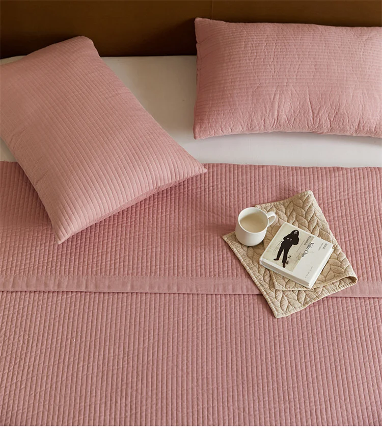 Modern Style King Size Plain Quilted Quilts Bedding Bedspreads Super Soft Quilt Cotton Bedspread for Home