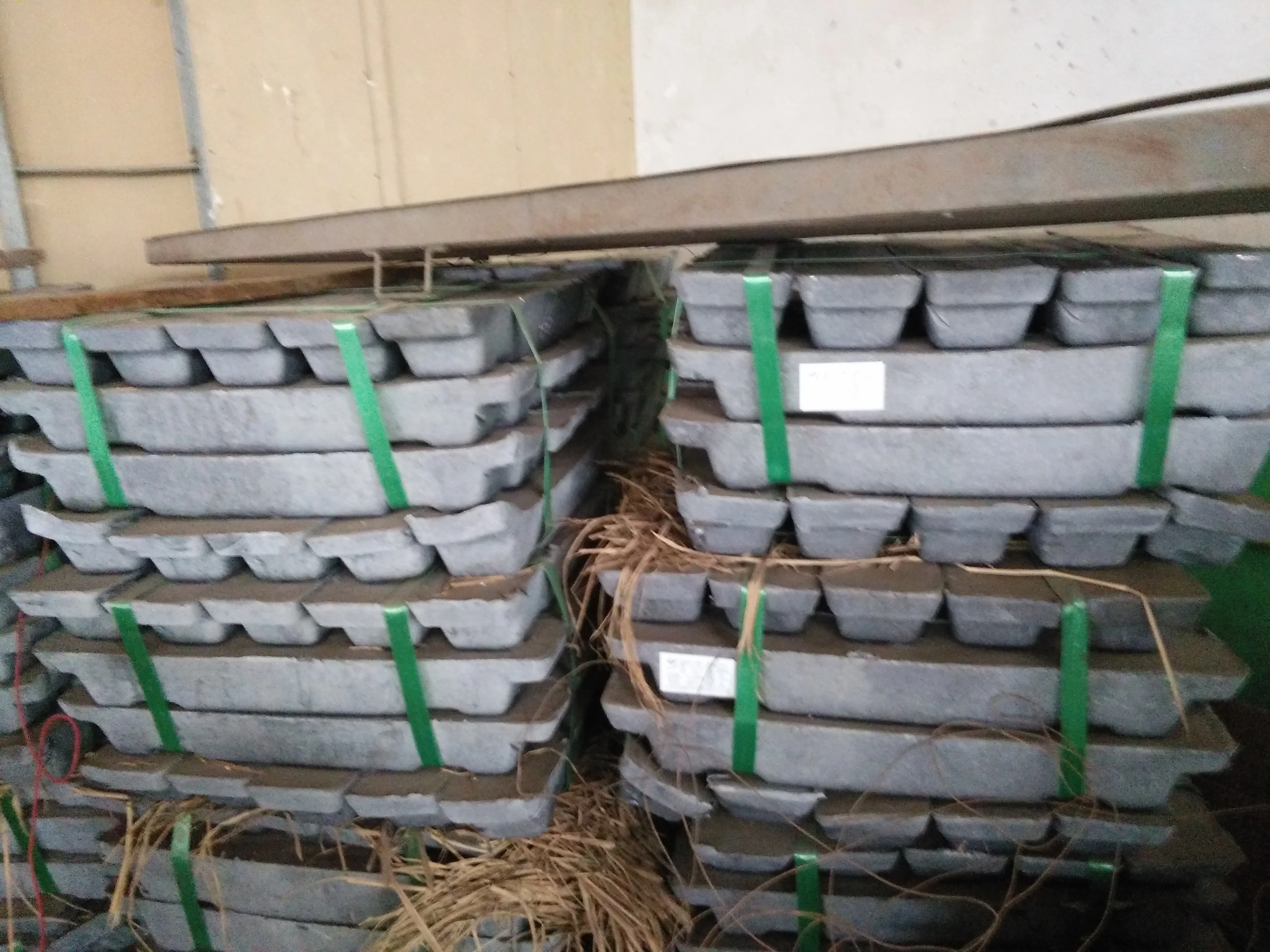 Industry Lead Ingot 99.994%/ Pb Metal Ingot/ Pure Lead 99.994% With Competitive Price