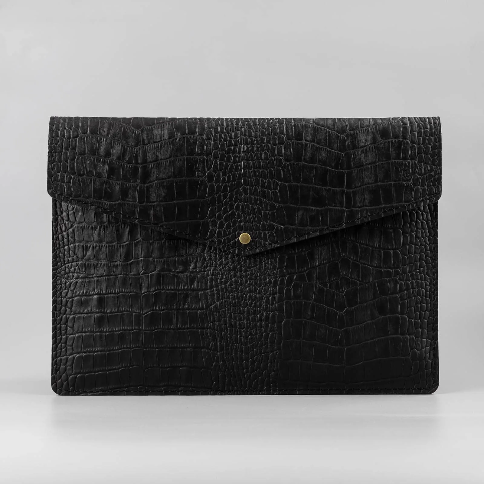 Crocodile-Embossed Leather Stamped Bags Crocodile Pattern on Cow Leather Genuine leather Laptop Cases for Mac