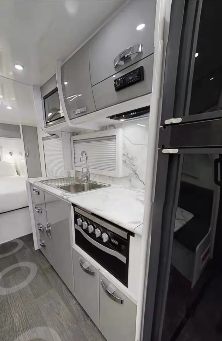 Australian standard Best 20ft Off Road Caravan 4x4 Travel Trailer RV Camper Caravan with Bunk bed