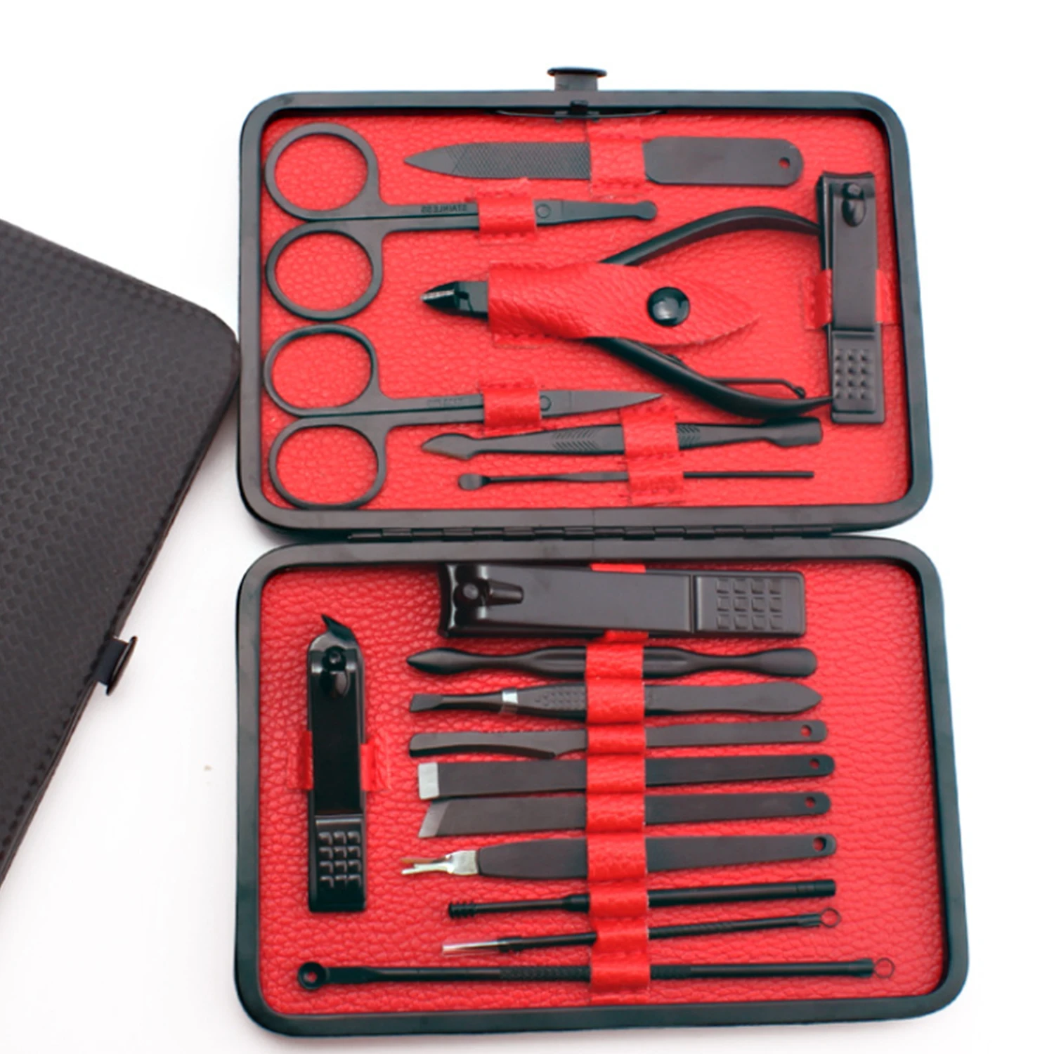 
Custom Logo Manicure Packaging Professional nail kit 18 PCS manicure pedicure for men 