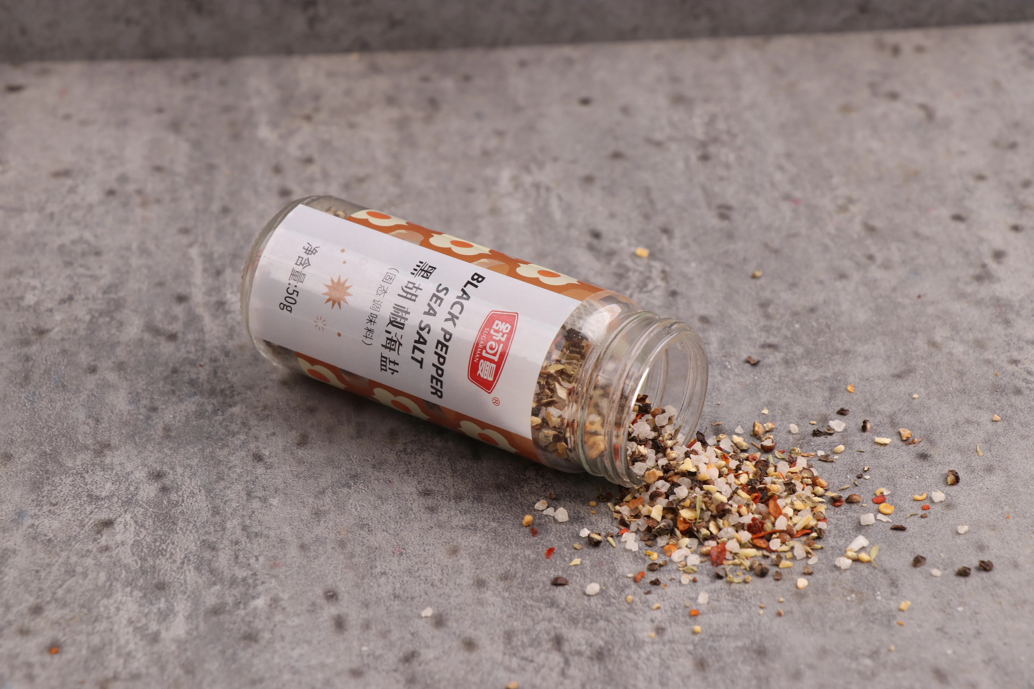 
seasoning salt Unique Shaped Black Pepper Sea Salt With Glass Bottle 