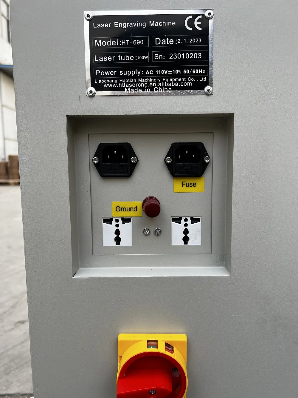 Original hot selling HT690 fully automatic non-metallic laser engraving machine