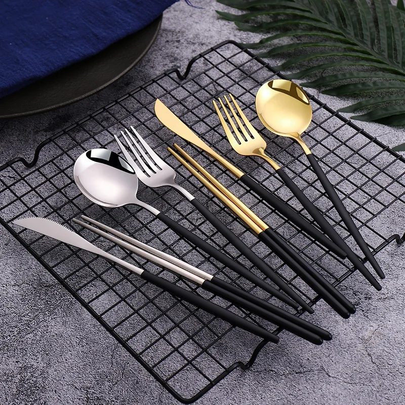 Aliexpress Hot Sale 16 Pcs Black Gold Cutlery Chopsticks Knife Fork Spoon Stainless Steel Korean Luxury Flatware Set