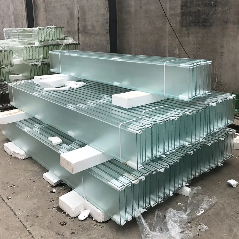 Fabulous Crystal White Anti Slip Safety Tempered Toughened Laminated Glass Floor Walkway Staircese Footbridge