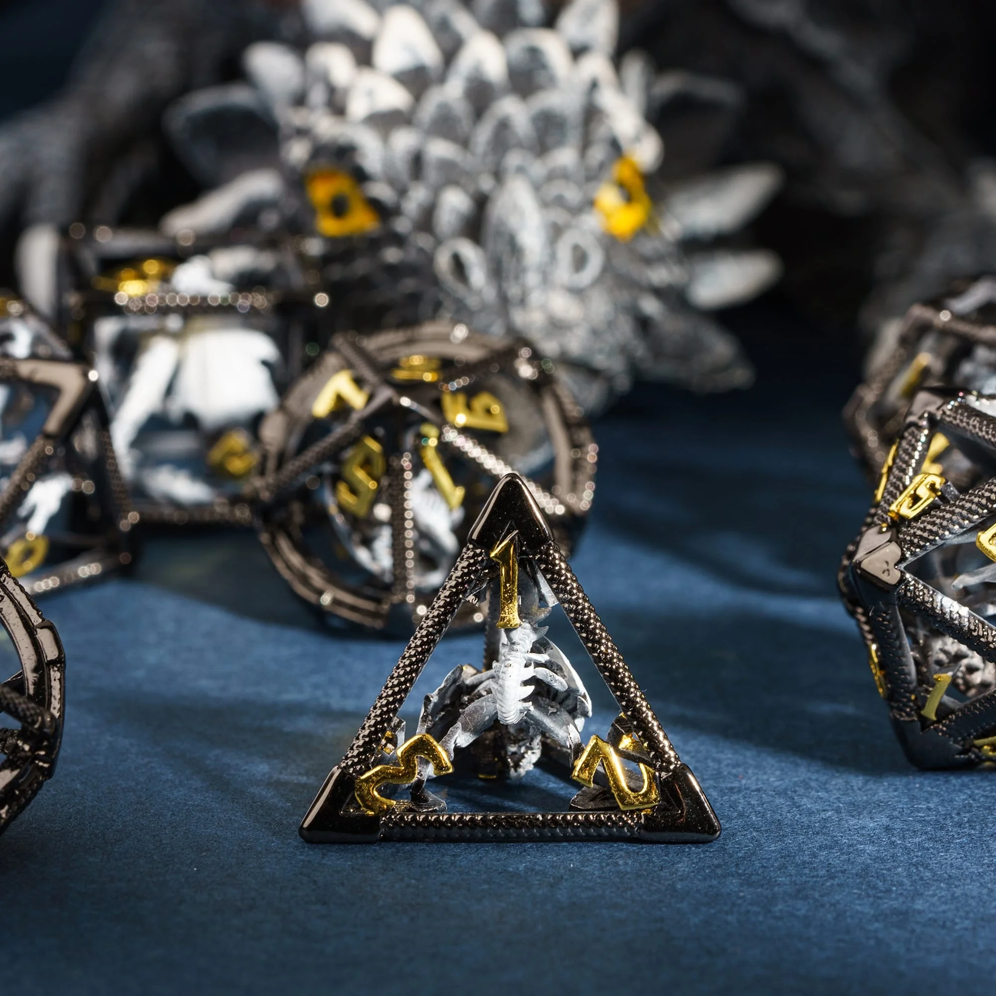Udixi Polyhedral custom logo rpg dungeons and dragons hollow metal dice game cube set