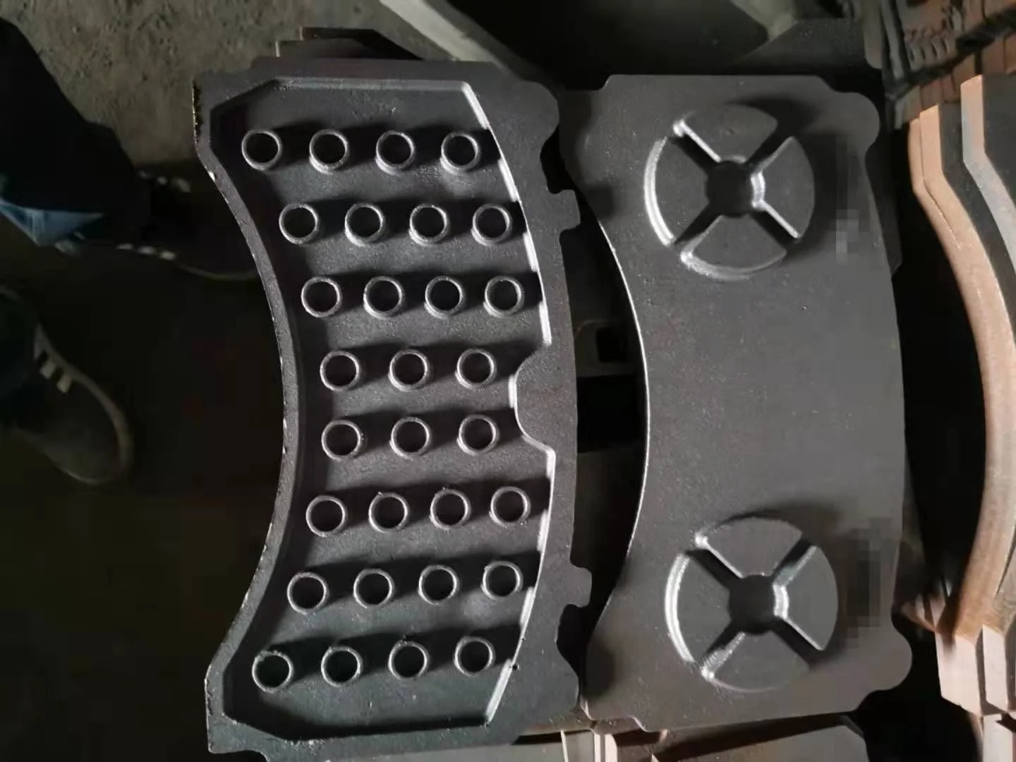 Brake Pads Supply Car Disc Brake Back Plate Car Parts Backing Plate 29087 29148 backing plate for brake pad truck