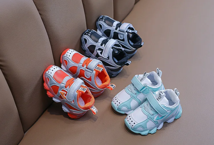 
Hot Sale Slip On Led Light Up Kid Led Flash Sport Shoes Sneakers 