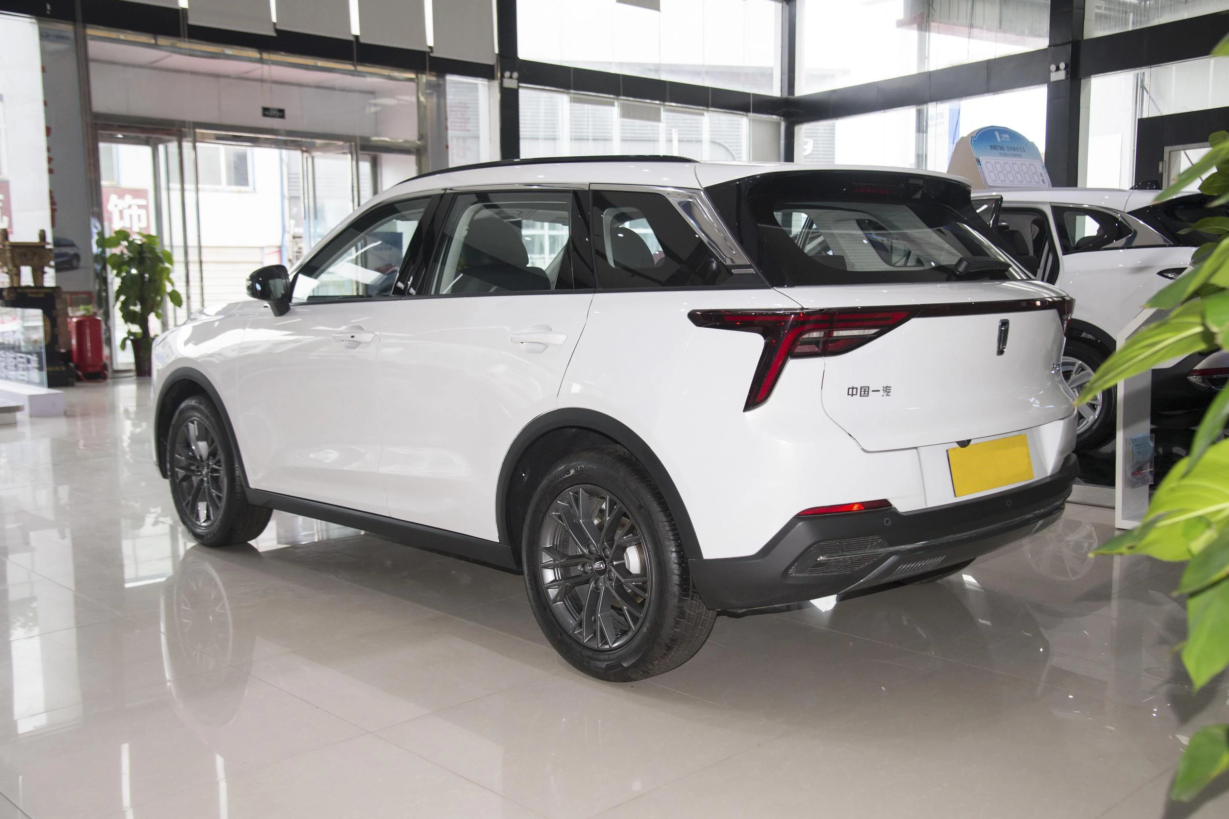 2023 New Arrive Bestune t77 1.5T FAW 5 Seats gasoline Sports Car 280TID Bestune SUV Cheap Chinese Car For Sale